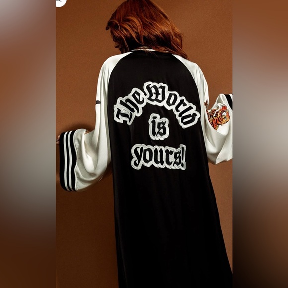 Dressed in LALA Take Up Space Kimono Bomber in Black. With Tiger graphic. NWT. - Picture 13 of 14